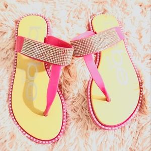 Bebe Youth Bling Sparkle Thong Sandal 13/1
